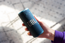 Bocina portatil JBL GRIP Bluetooth, Azul, JBLGRIPBLUAM